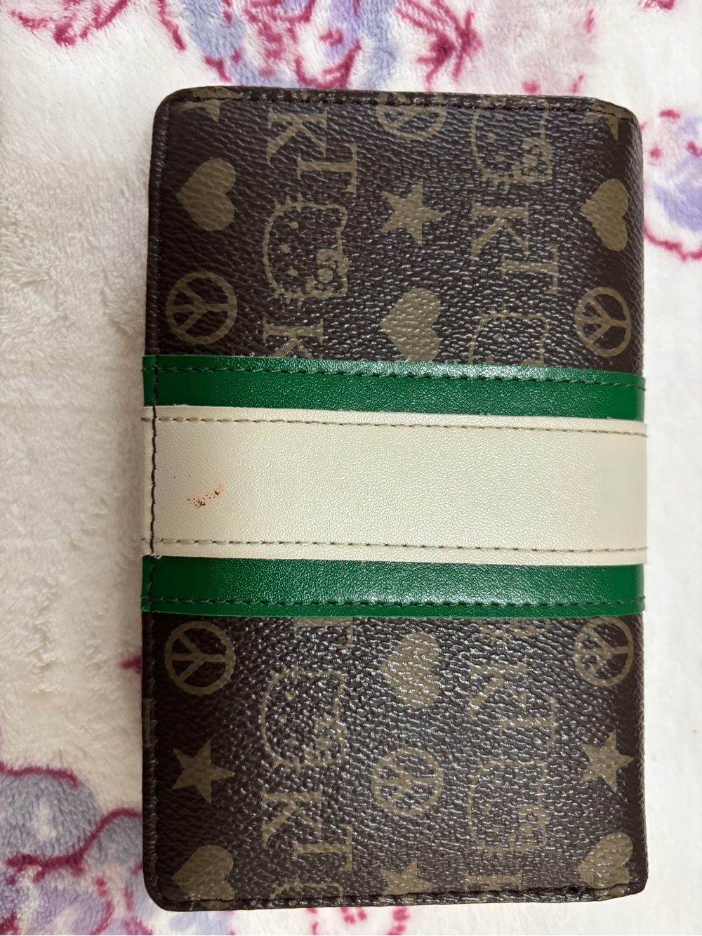Hello Kitty Purse/ Wallet - Picture 2 of 11